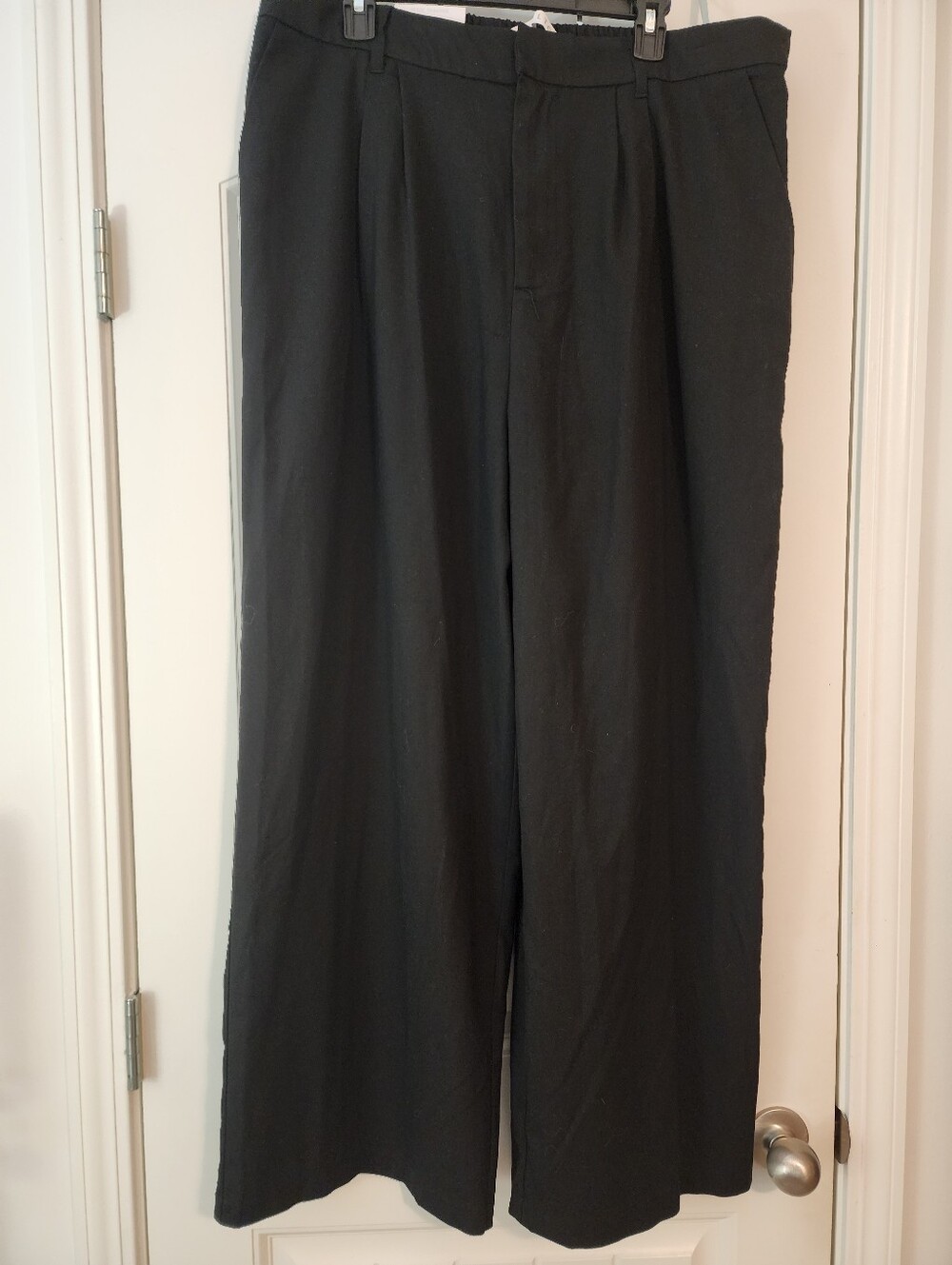 Tinseltown Women's NWT Black Wide-Leg Hi-rise Dress Pants 1X Elastic Back Office